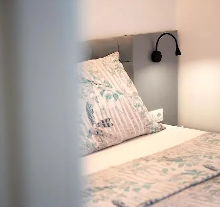 Apartment Okrug Gornji Matteo 1